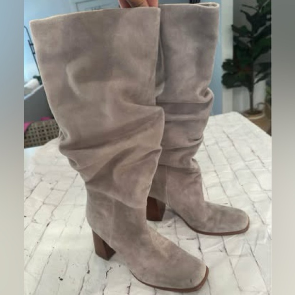 Women’s Nine West Suede Boots - Size 9.5